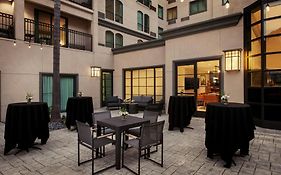 Courtyard By Marriott Los Angeles Pasadena Old Town